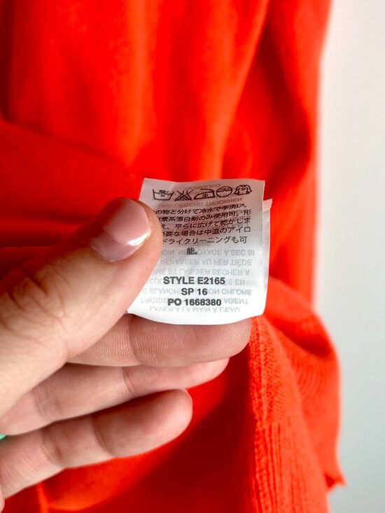 J. Crew Bright Orange 100% Italian Cashmere V-Neck Lightweight Sweater Preppy M - Picture 4 of 5